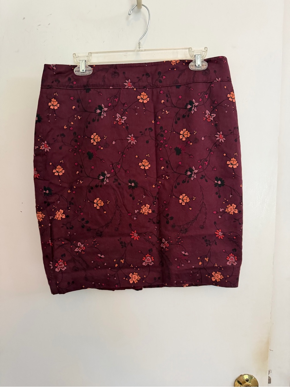 LOFT Floral Print Burgundy Mini Skirt | 10